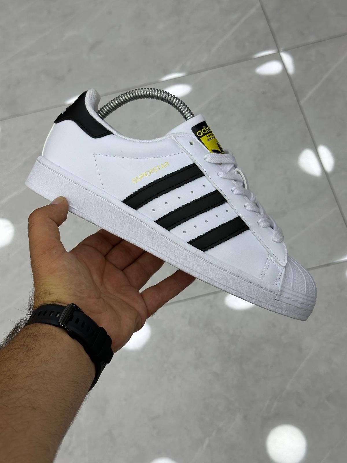 ADIDAS SUPERSTAR CLASSIC