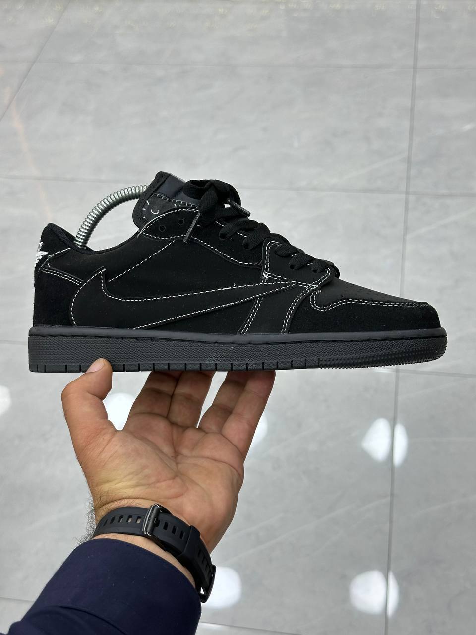 AIR JORDAN 1 LOW BLACK PHANTOM